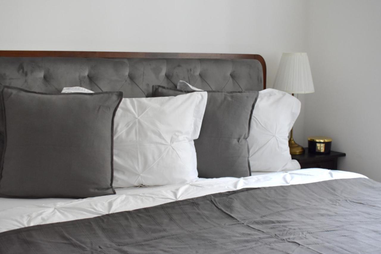 Lovely Apartment In Center Прага Экстерьер фото
